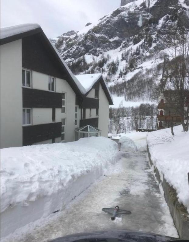 Holiday 88 Leukerbad Εξωτερικό φωτογραφία